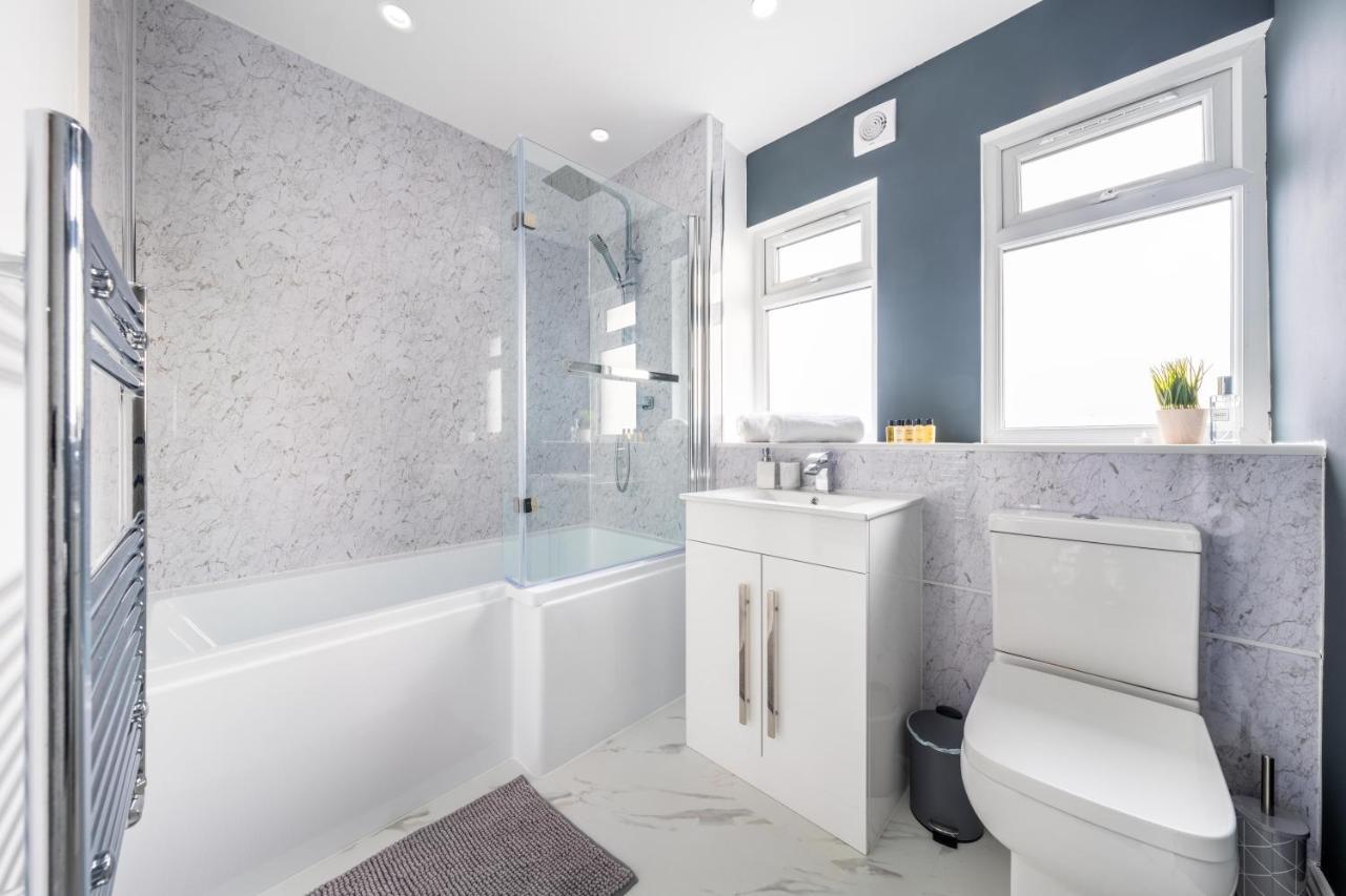 Contractor Accommodation Near Heathrow, Windsor Minutes From M4 Slough Eksteriør billede